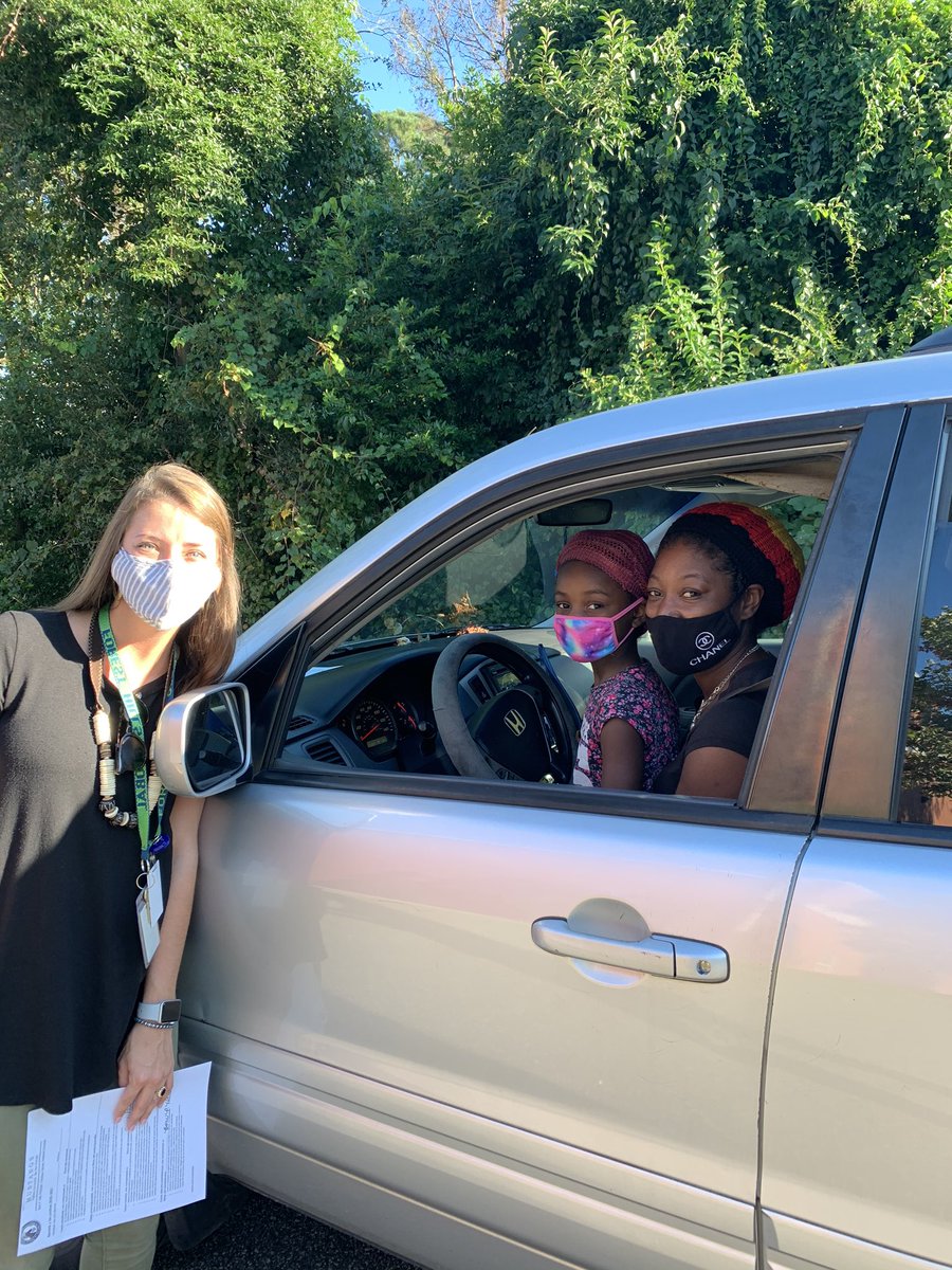 Boni Hall tweet media