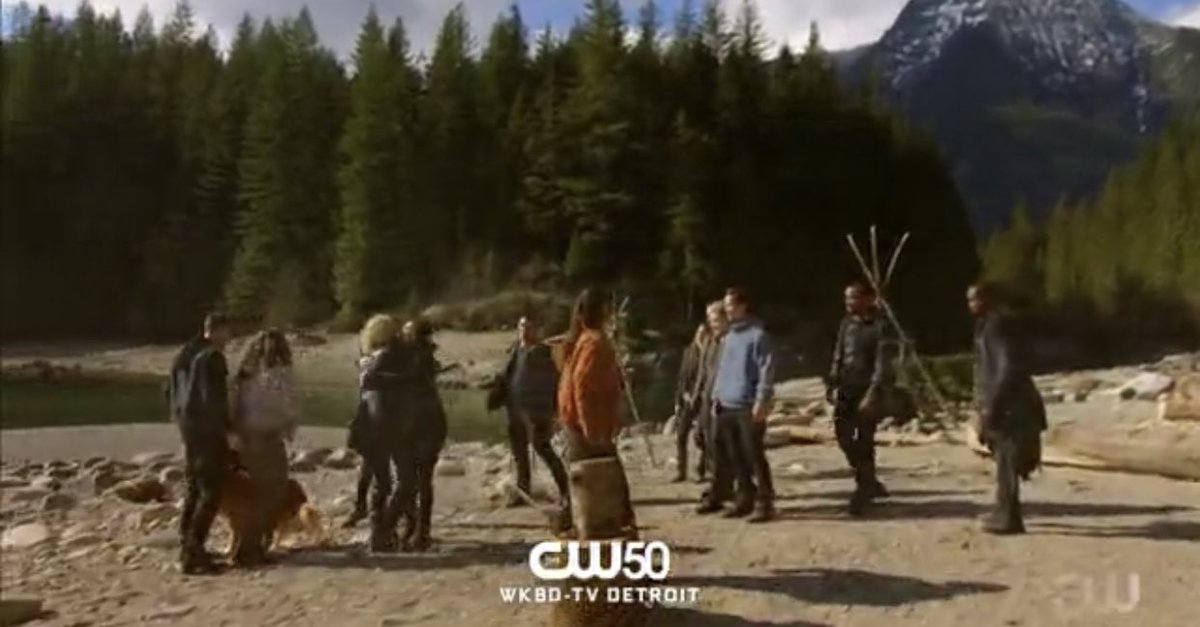 lexastole's tweet photo. In peace may you leave this shore, In love may you find the next, Safe passage on your travels, Until our final journey on the ground

end of an era, this is out final journey, thank you! 

may we meet again #The100 https://t.co/Gt9hotNT94