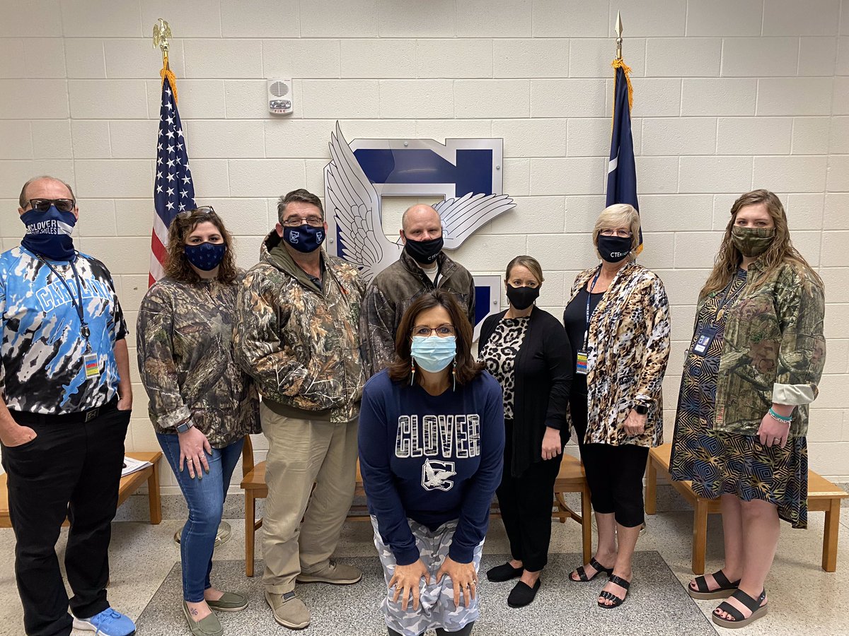 cloverhighcte's tweet photo. “Life finds a way” and so do CTE educators! Today was Day #3-Jurassic Park Day of #spiritweek2020 in #blueeaglenation and these CTE educators are “showing their strength” in the competition! #clovercte #clovercteteachersrock #cteinsc #jurrasicpark #buildingb #buildingc #fierce https://t.co/DfrwGJv5vT