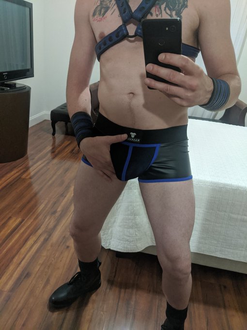 My favorite part about working on set is all the sexy fetish wear. 🥰 https://t.co/Lz6w9cogX8