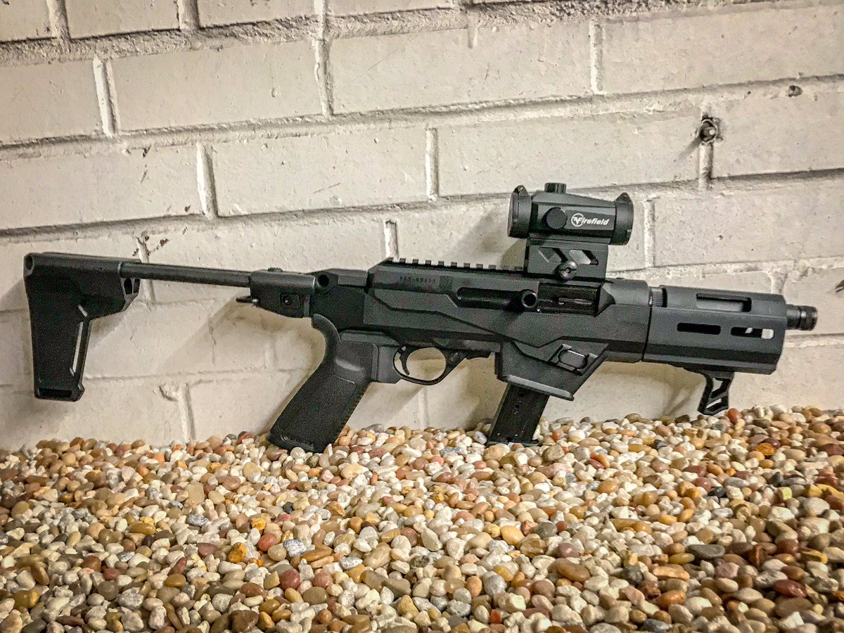 Elite_412's tweet photo. #Ruger #9mm Charger. @SBTactical Brace. 🇺🇸 https://t.co/nU27SMRGHP