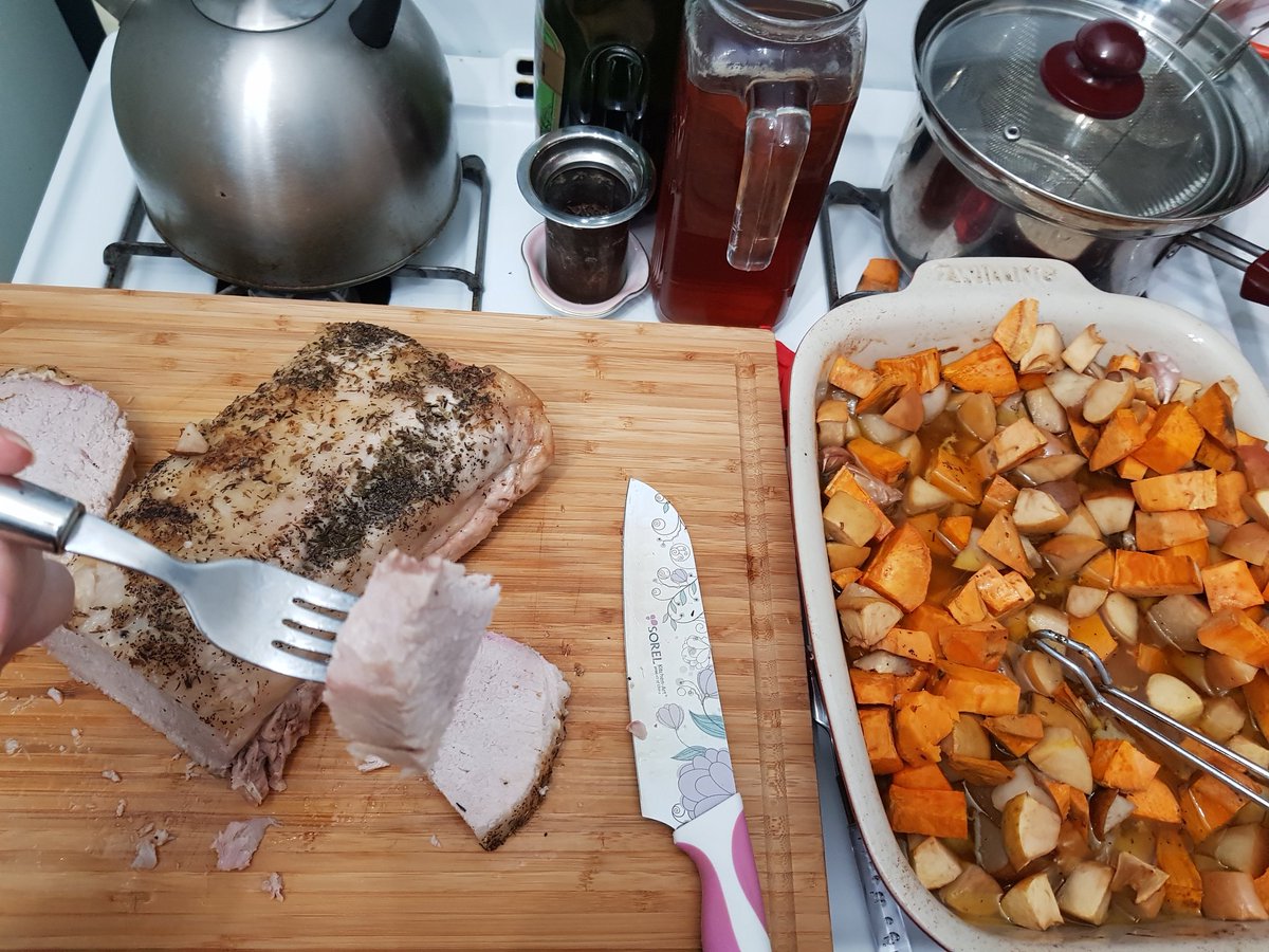celineorelse's tweet photo. Fuck it, this is my plate. I'd describe in detail how it turned out but i need to go to bed so ill just say its great https://t.co/vKHhlfbk7P