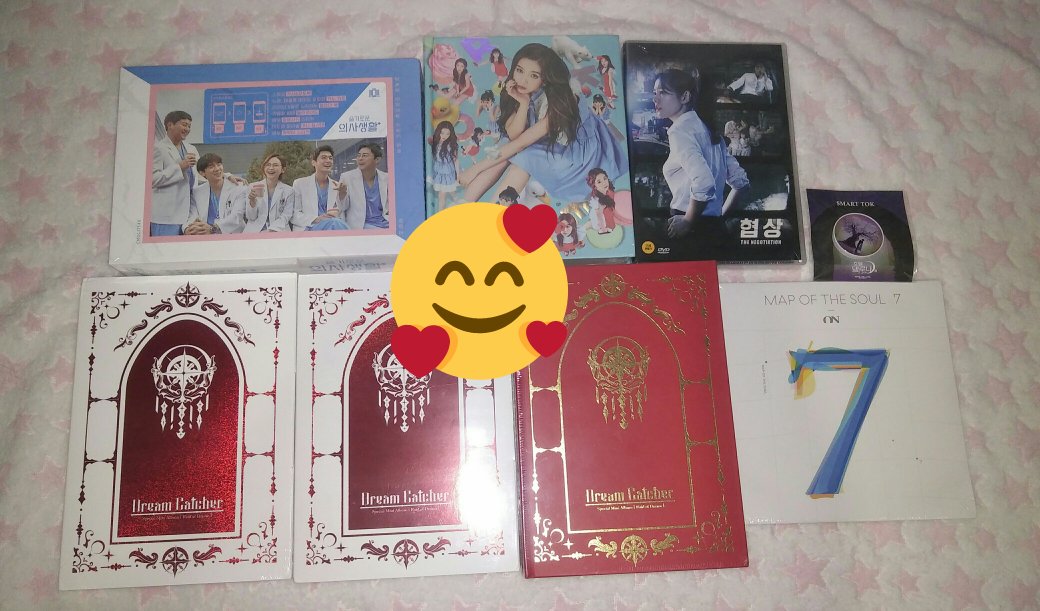 lapakfromseoul's tweet photo. #LFSArrived Jakarta
#LOONA
Lightstick, Cape, Pouch,
#ConceptZone Polaroid
#SPAO x #ZERO tshirt
#HospitalPlaylist ost
#Dreamcatcher #RaidOfDream Normal Edition & Limited Edition
#RedVelvet Rookie
#BTS #MOTS Vinnyl
#Negotiation dvd #SonYejin #HyunBin
#HotelDelLuna goods https://t.co/SY8u3UMh3A