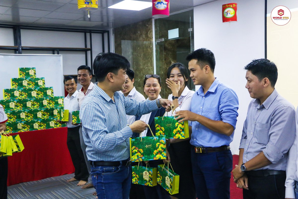 WorldSteelMM's tweet image. 🌟🌟A meaningful Mid-Autumn Festival at WorldSteel Group🌟🌟
👉Details: ow.ly/qZl550BGayu
#WorldSteelGroup #IAS #AC472 #MidAutumnFestival #MidAutumnFestival2020 #PreEngineeredSteelBuildings #SteelStructure #MetalBuildings