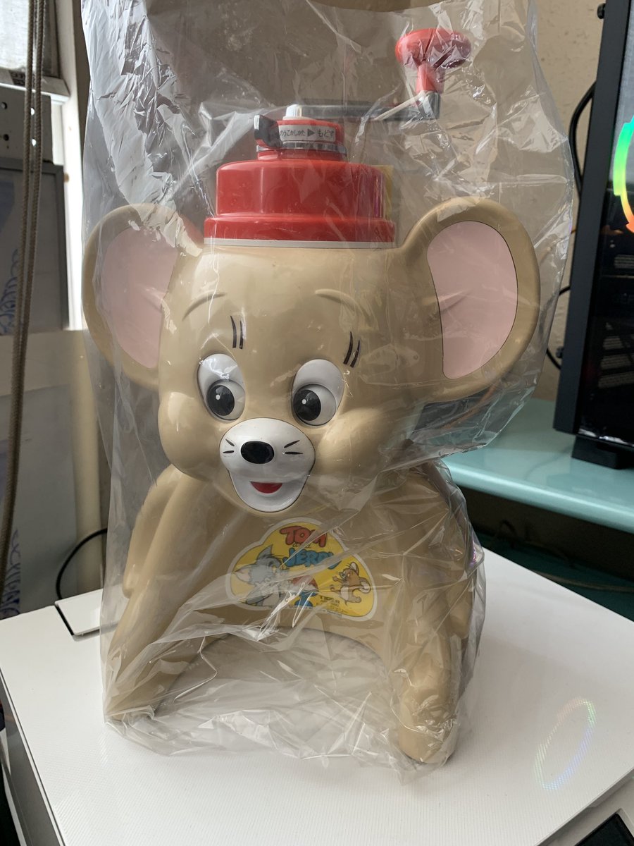 Raster ツイートちょい広まってるのでお願いです 森永さん トムとジェリーのうずまきアイス復刻して下さい 出たらダースで毎週買いますから