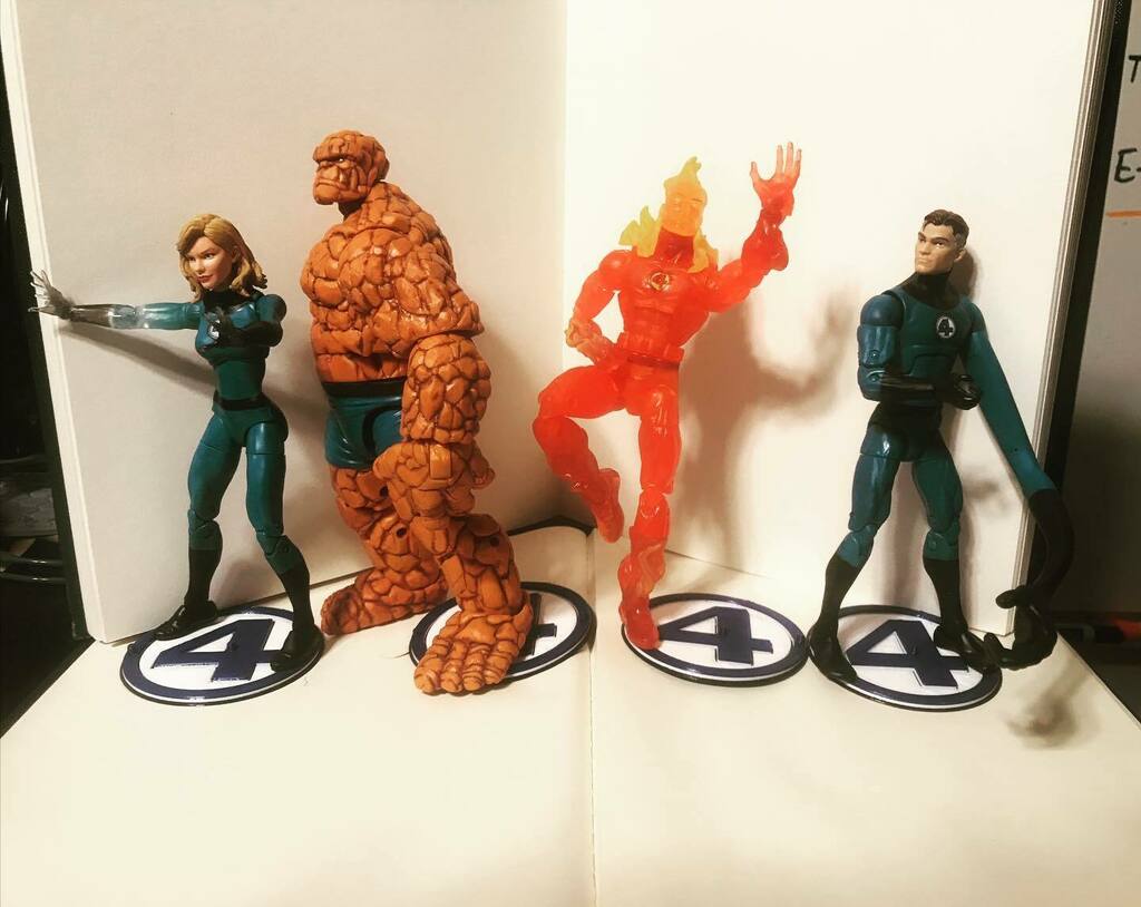 One of the best ways to display your #MarvelLegends - with custom printed action figure stands! 3 color base in a logo with pegs that fit. 
#marvelfirstfamily #FantasticFour #actionfigures #actionfigurecollector #custom3dprint #3dprintedparts #onetwelths… instagr.am/p/CFyIEd8gvvh/