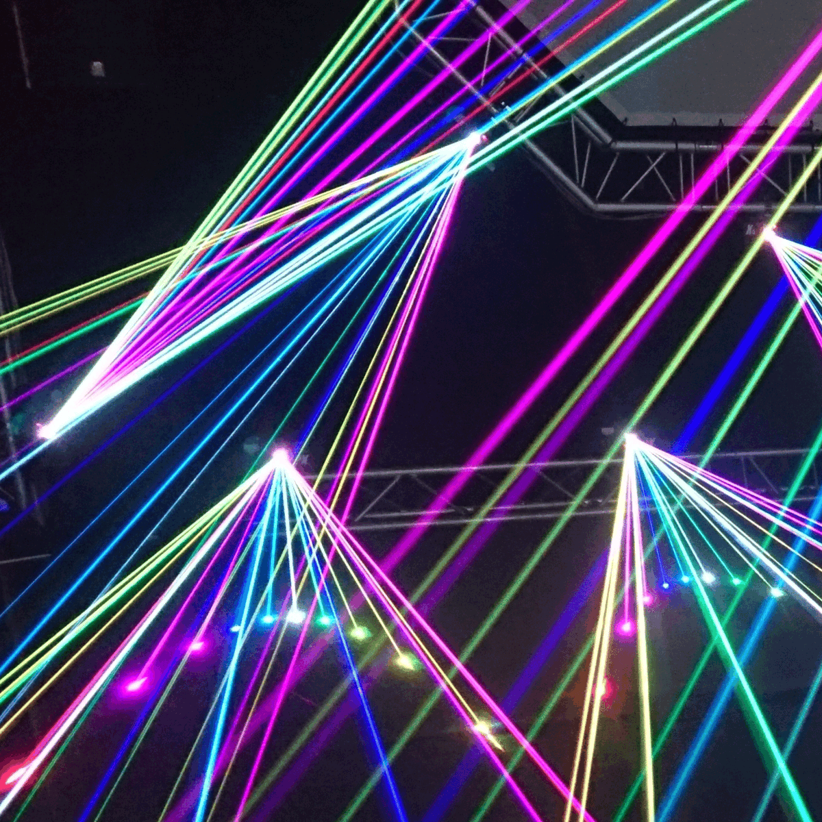 ssbdfest's tweet image. &amp;gt;&amp;gt;&amp;gt; TURN UP THE VOLUME, CLOSE YOUR EYES, AND LET THE MUSIC TAKE OVER YOUR SOUL &amp;lt;&amp;lt;&amp;lt;

#SSBDFest #LiveMusic #SSBDFest2019 #ssbdfest2018
#festivalvibes #sandiegomusic #californiamusic #losangelesmusic #sandiego #sdmusic #lamusic #musicfestival #westcoastmusic #lakeperris #sdmusic