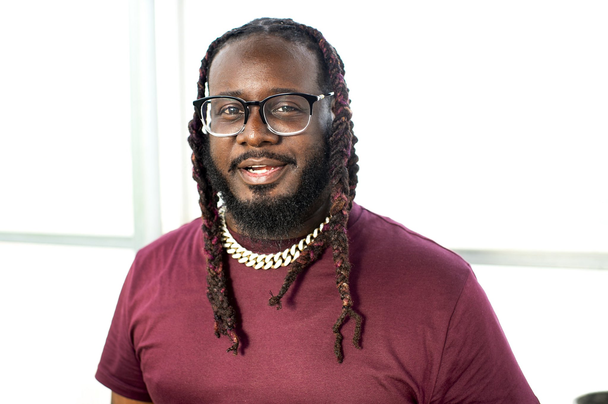 Wishing a Happy 35th Birthday to the king of auto-tune  . What s your favorite T-Pain hit? 