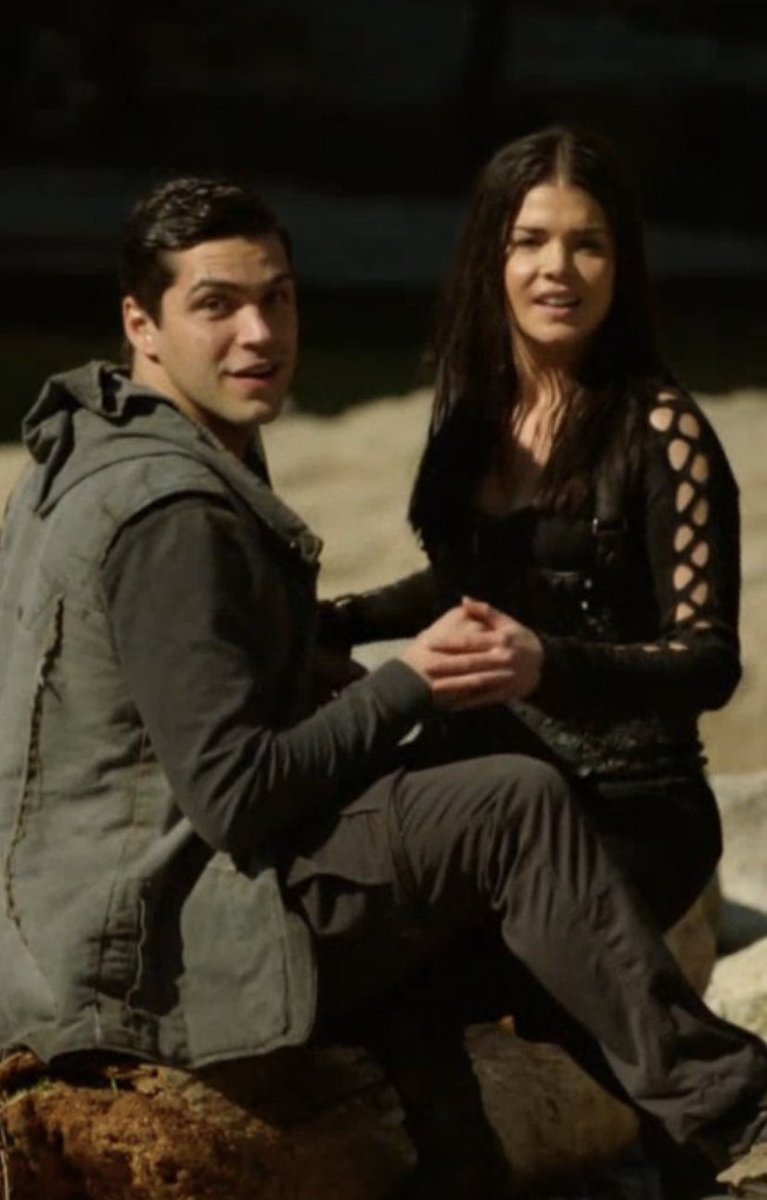 belllvmy's tweet photo. levtavia got their endgame. they are living their happily ever after on earth :) https://t.co/KVVvxKsj8Y