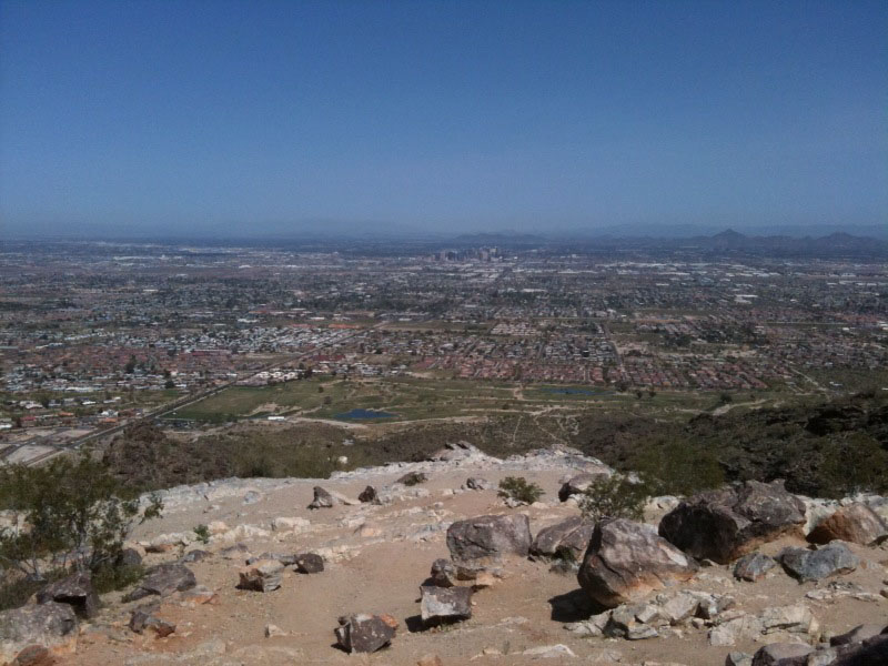 As temperatures cool, head over to the South Mountain Preserve for more than 50 miles of trails and panoramic views. 
ow.ly/ZSBP50Bvfc2