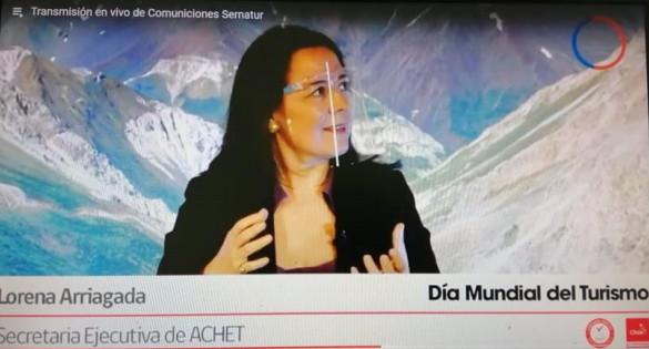 TurismoIntegra1's tweet photo. "El eclipse solar de diciembre es una oportunidad para promover a Chile", planteó Lorena Arriagada, secretaria general de ACHET, al compartir su visión sobre las experiencias que ofrece el astroturismo en el país en acto del Día Mundial del Turismo. Ver en https://t.co/sIKmtEA43G https://t.co/OnAItwRHen