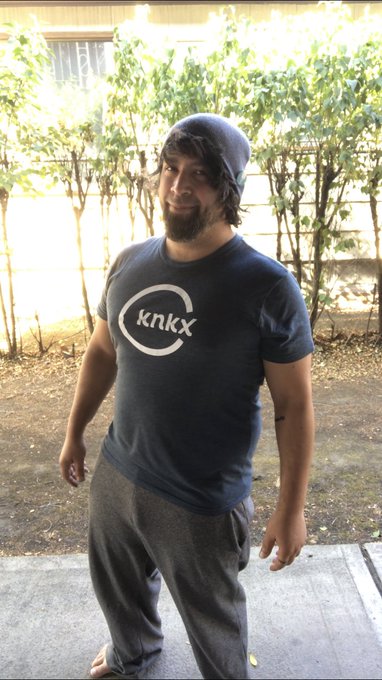 Feeling the fall weather! 🍂❤️🍂 https://t.co/9DHzuiDVw4<a href="/tag/pnw"class="tags"><span>#pnw</span></a><a href="/tag/tattoos"class="tags"><span>#tattoos</span></a><a href="/tag/zaddy"class="tags"><span>#zaddy</span></a><a href="/tag/bearded"class="tags"><span>#bearded</span></a><a href="/tag/northwest"class="tags"><span>#northwest</span></a><a href="/tag/flannel"class="tags"><span>#flannel</span></a>