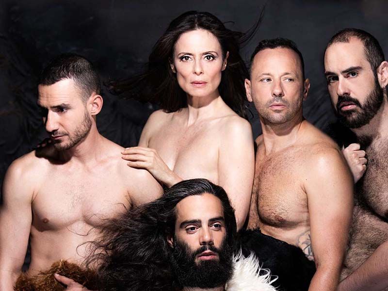 01/10 - Hoy en León: Teatro 'Juana' con Aitana Sánchez Gijón. Compañía LosDedae - Espectáculo de danza contemporánea... buff.ly/3if5CT3