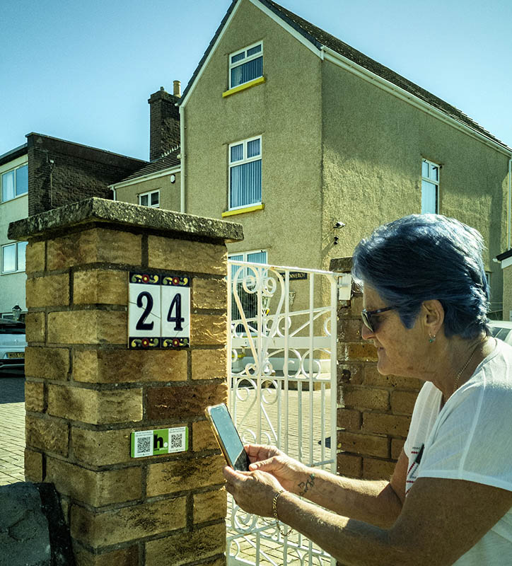As Black History Month starts, our new QR codes outside Bodannerch, Rhyl, reveal how the house was built by a respected vicar - using some of the fortune he'd amassed from exploiting black slaves in the Caribbean. Read the story here: historypoints.org/index.php?page… #rhyl #denbighshire