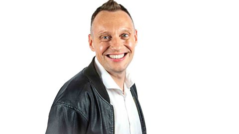 Thrilled that <a href="/DarrenMilby/">Darren Milby</a> at BBC Radio Cumbria broadcast 'Pile of Dust' from our lockdown film project Solitude last night <a href="/BBCUpload/">BBC Upload</a>
 
LISTEN HERE:
bbc.co.uk/sounds/play/p0……

FULL: 
youtu.be/v-vRE5GLzcE 

Written/Directed @johnjjst
Starring @gerryjohnsonact &amp; <a href="/CharlieAyersx/">Charlie Ellen Ayers</a>