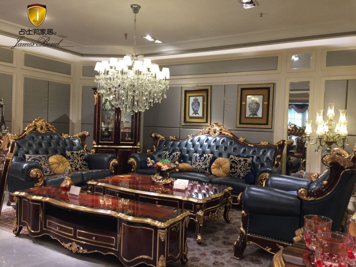 FoshanJamesBond's tweet image. Only high-quality raw materials can make the final product high-quality.  Under the light, the texture of Italian leather can be perfectly presented. More click: jamesbond-furniture.com

#classicsofaset

#classicdiningroomfurniture