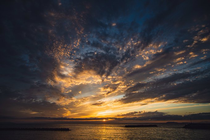 綺麗な夕焼けのtwitterイラスト検索結果