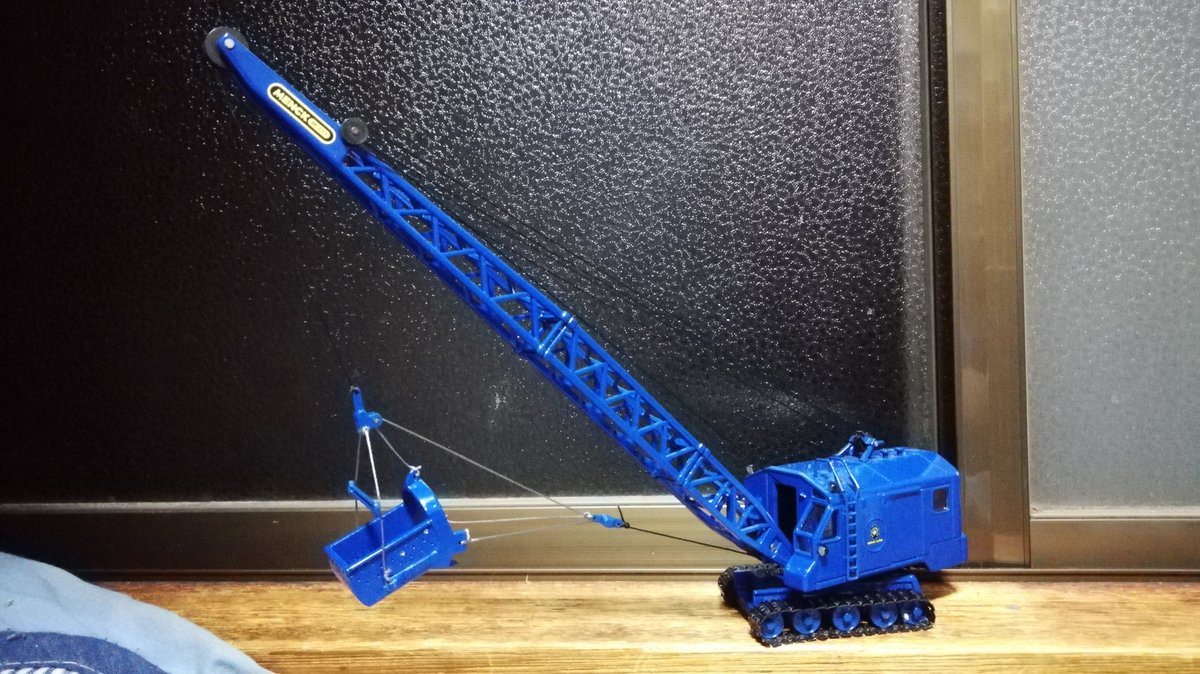 LR112001's tweet photo. 1/87の無料メンク、バケットのケーブルがあまりよくないので張り替えました。
中間抜いてクラムシェルにも。
#ミニチュア
#MENCK
#seilbagger https://t.co/52593tWSPK