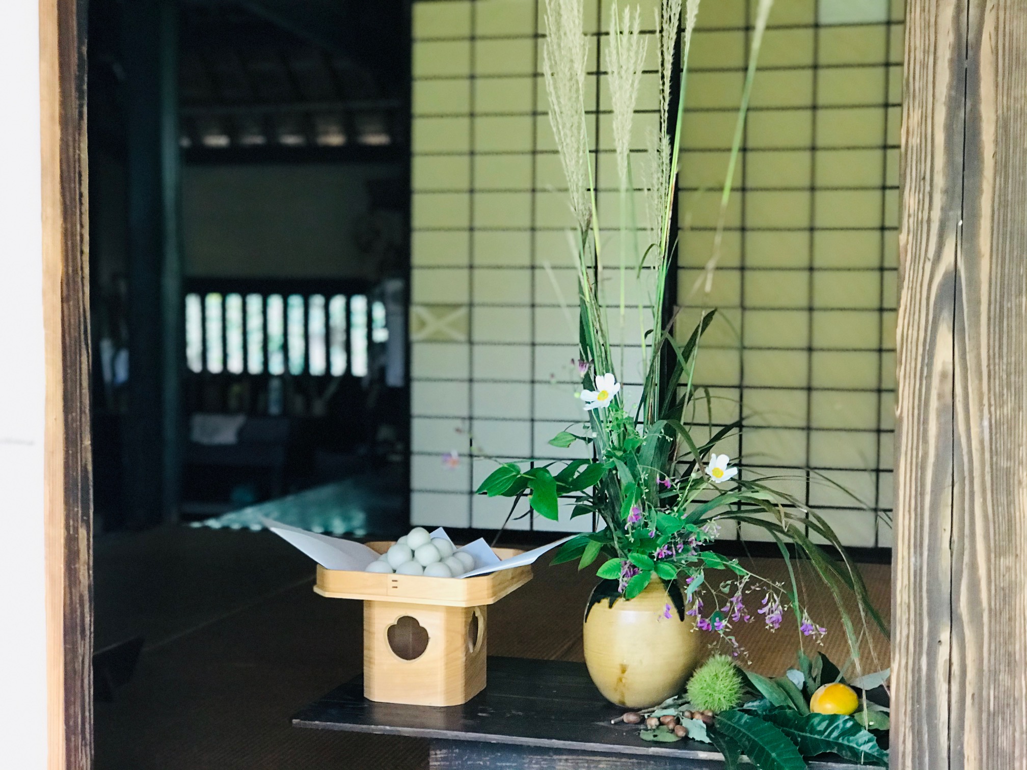 Uzivatel 府中市郷土の森博物館 公式 Na Twitteru 今日 10 1 の月は十五夜 中秋の名月 明日 10 2 は満月です 古くから十五夜に お月見をする風習があります 今夜晴れたら ススキやお団子をお供えして お月見をしてみませんか 博物館本館ロビーと河内 Uzivatel 府中市郷土の森博物館 公式 Na Twitteru 今日 10 1 の月は十五夜 中秋の名月 明日 10 2 は満月です 古くから十五夜に お月見をする風習があります 今夜晴れたら ススキやお団子をお供えして お月見をしてみませんか 博物館本館ロビーと河内