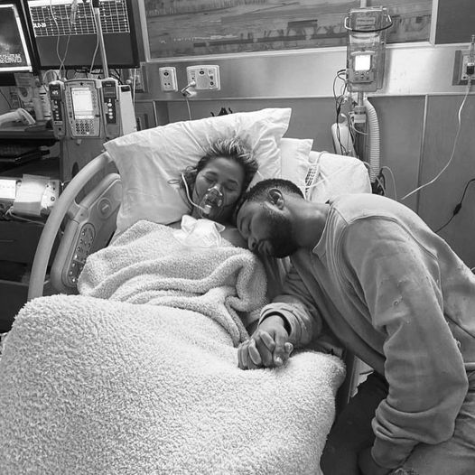 Black Hollywood Chatter: Prayers for @chrissyteigen and @johnlegend on the loss of their baby Jack..