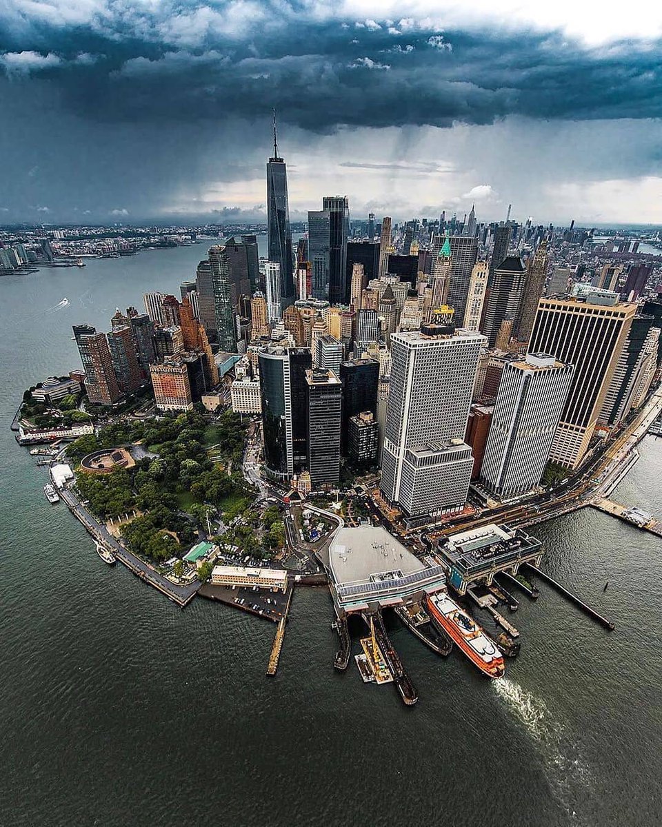 EngInfinityCo's tweet photo. If you really like this shot, pls comment with ❤️❤️
#wildnewyork #ig_nycity #nyc_explorers #nyc #manhattan #nyclife #what_i_saw_in_nyc #ilovenewyork #nypix #streetstyle #instagramnyc #topnewyorkphoto #earthpix #ig_photooftheday #streetsofnewyork #newyorker #nycdotgram https://t.co/ObKirkne2v