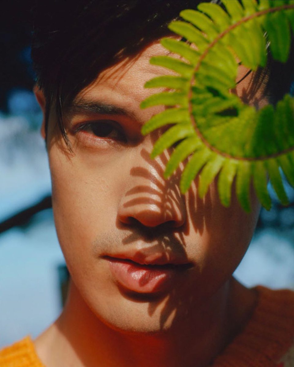 #RossButler Ross butler ถ่ายแบบให้นิตยสาร <a href="/esquire/">Esquire</a> ครับ
ฟีลหนุ่มสิงคโปรสุดหล่อ