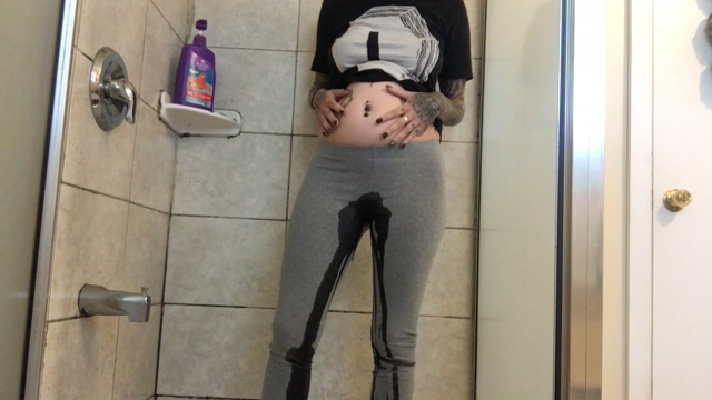 Sold a video! "Pregnant - Peeing my Pants". Get yours on @ap_clips : https://t.co/sHWhXaVX2s #apclips<a href="/tag/apclips"class="tags"><span>#apclips</span></a>