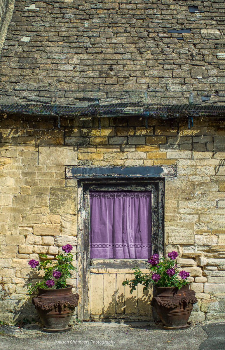AlisonC24426188's tweet image. Rustic Doorway ©️. A rustic doorway photographed in the village of Northleach, Gloucestershire, England. shop.photo4me.com/872004 &amp;amp; fineartamerica.com/featured/rusti… &amp;amp; alisonchambers2.redbubble.com &amp;amp; alisonchambers.picfair.com  #photoforme #fineartamerica #redbubble #picfair #englishcottages