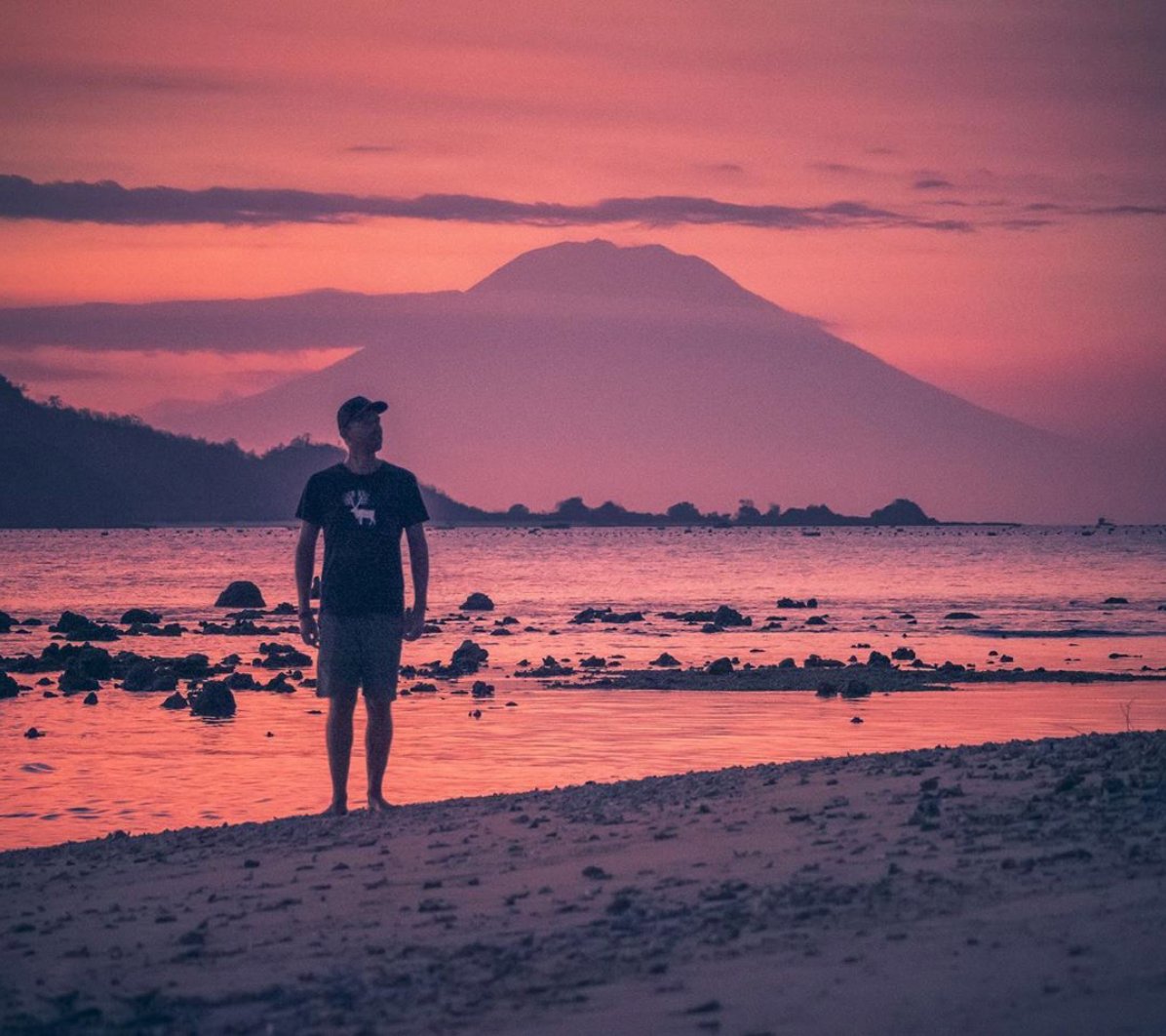 giliasahan's tweet photo. onedayonetravel
Merci à @giliasahanecolodge pour cette semaine de rêve ! 3 ans après notre dernier passage ici, le paradis est toujours au rendez-vous ❤️
#GiliAsahan #agung #lombok #sunsetlovers #indonesie #iledereve #sunsetchaser #giliislands #blogvoyage #onedayonetravel https://t.co/MWLlot5xxo