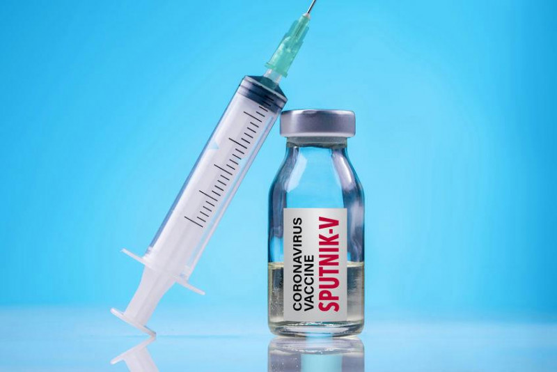 SamacharliveN's tweet photo. https://t.co/bKxRmD0VVT
The Russian Direct Investment Fund and a private Nepalese corporation are expected to supply the Russian coronavirus vaccine to Nepal, officials have speculated foul dealing in an alleged contract. 
#ruussianvaccine #coronavirus #coronavaccine #nepalhealth https://t.co/pfJw94mBgL