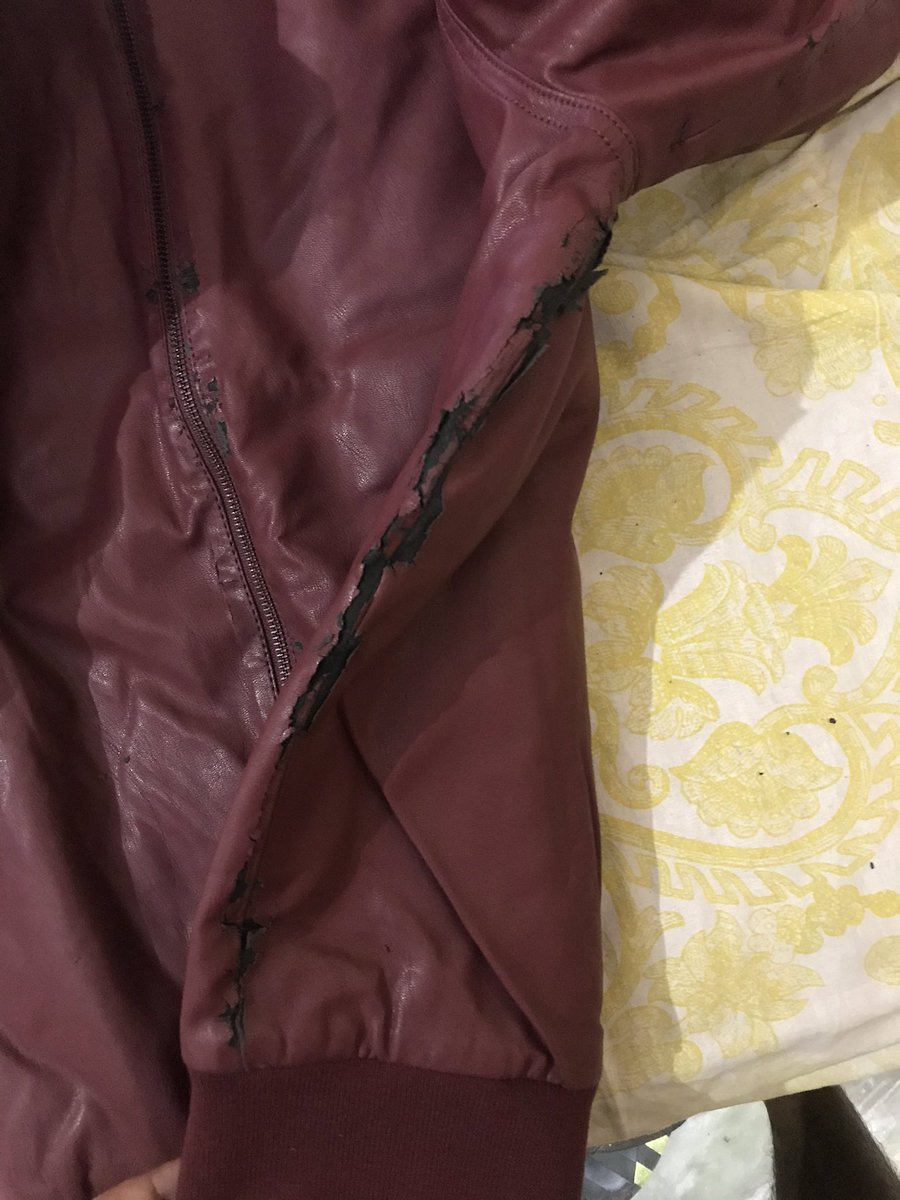 varenyavikrant's tweet photo. @myntra I had received a severely damaged product from you the pics of which I am uploading with the tweet...I had applied for a return immediately after I had received the product...however you are refusing to process my return https://t.co/8JgAyxAUHA