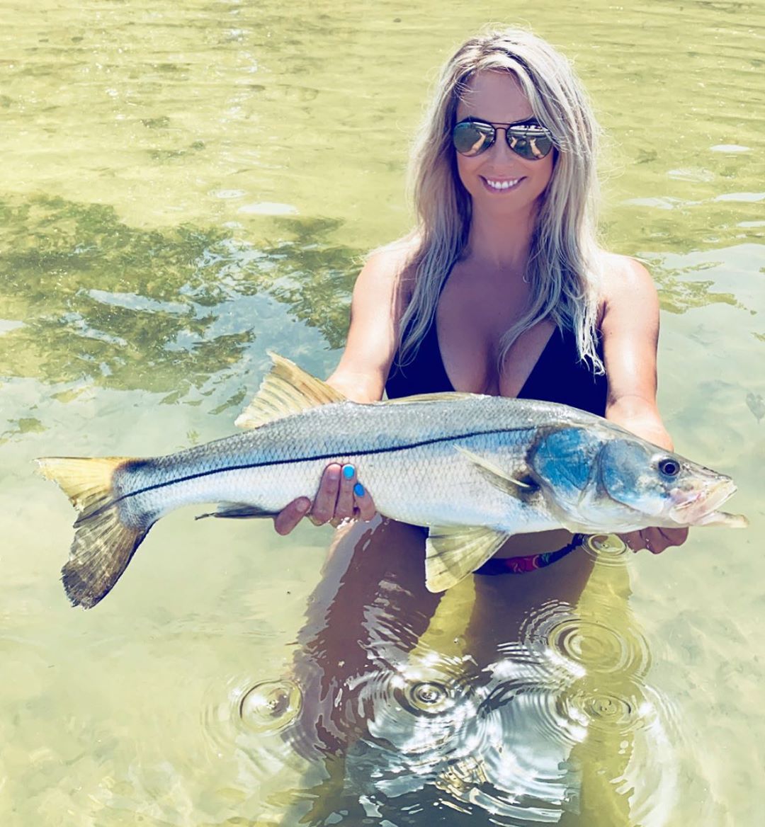 ɢᴏᴏᴅ sɴᴏᴏᴋɪɴ

Follow @ifishinglover 

#snook #snookfishing #snookfingers #slotsnook #fishing #fishmartincounty #fishflorida #floridaflavor #floridagirl #fishin #fishinglovers #fishingfun #fishingaddict #fishlife #bestfish #topfish #fishingvid #fishtank #backyardfishing