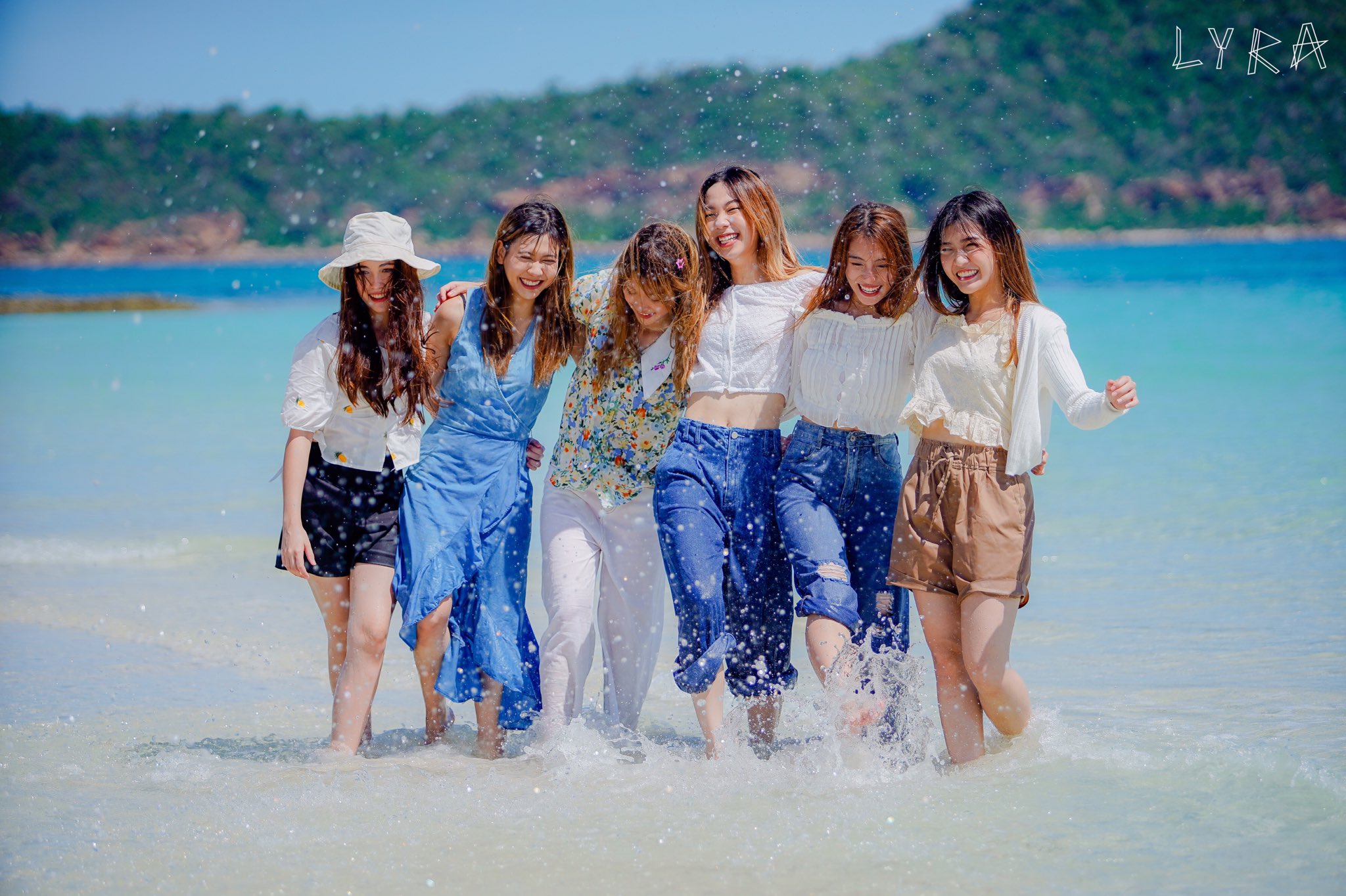 EjOWBMRUwAAPLTv?format=jpg&name=large