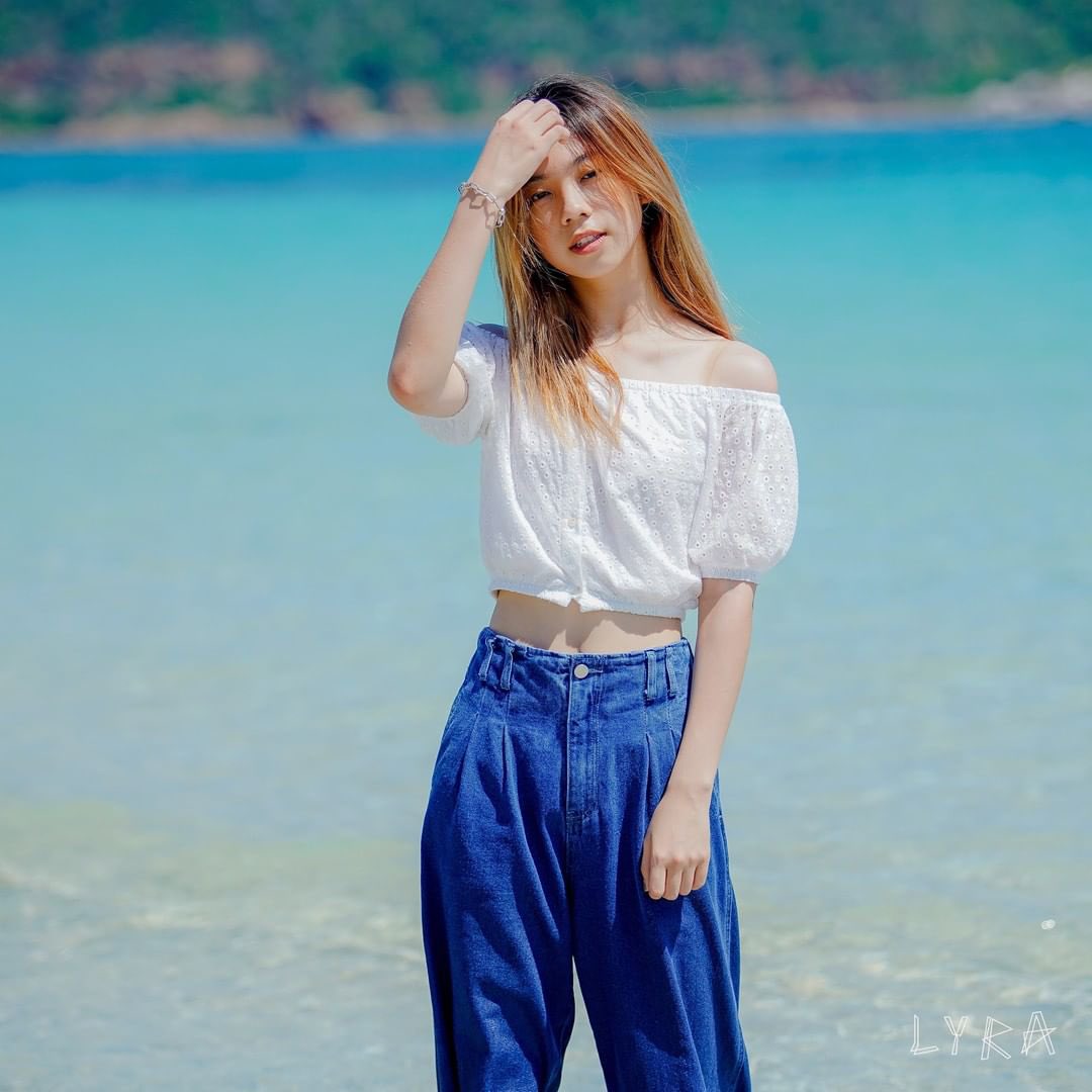 #LYRA
#ไม่ครบ6คนไม่ใช่ไลร่า 
#BNK48xUniversalMusic
#PunLYRA