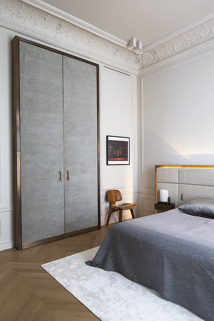 L_1417's tweet photo. interior architecture and decoration of a 350sqm apartment in Paris by Rodolphe Parente. https://t.co/tCHUJrOLeP