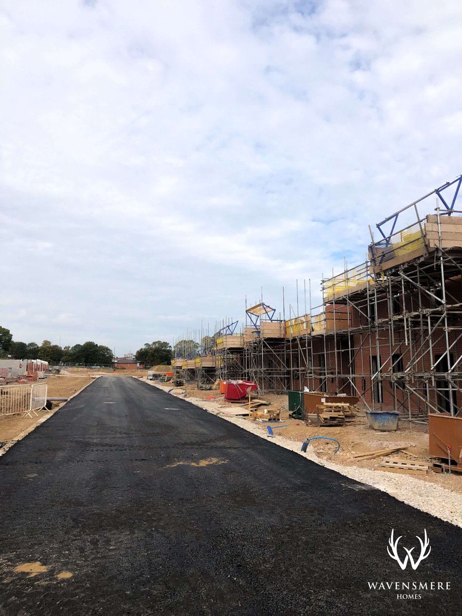 wavensmere's tweet photo. Wavensmere Homes - Monthly Roundup 💥
September has been an incredibly busy month for Wavensmere Homes. From new starters to mass progression on site, here is a monthly roundup of what's gone on...
https://t.co/qGiPIaRoDL

#october #newmonth #pinchpunch #newbuilds #construction https://t.co/yDUwPHKmU3
