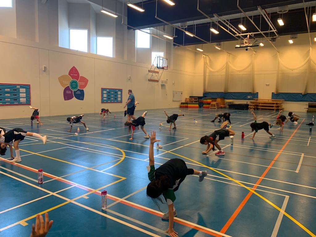 PE_WEK's tweet photo. #WEKyear3 performing some brilliant balancing routines. https://t.co/7nbEDqULsS