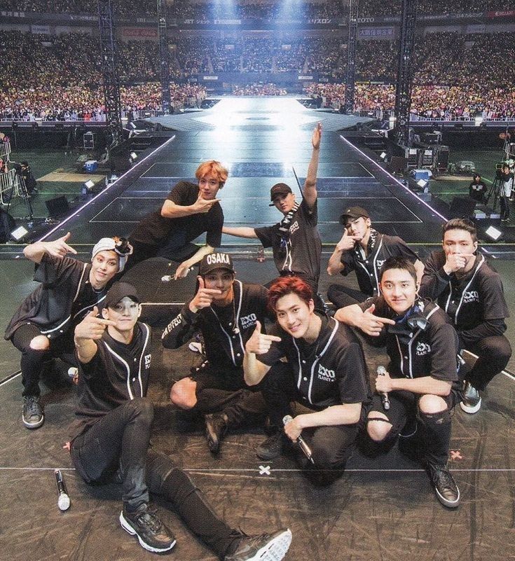 ZdklinB's tweet photo. ⚠️STOP⚠️

Aku mau liat seberapa banyak akun yg kangen sama EXO!!! Jangan lupa di RT yah aeri, soalnya RT dihitung. Semangat!!!

WE ARE ONE EXO

#BreakTudoAwards #EXOL
#EXO #엑소
@weareoneEXO https://t.co/H5na1Pkz8u