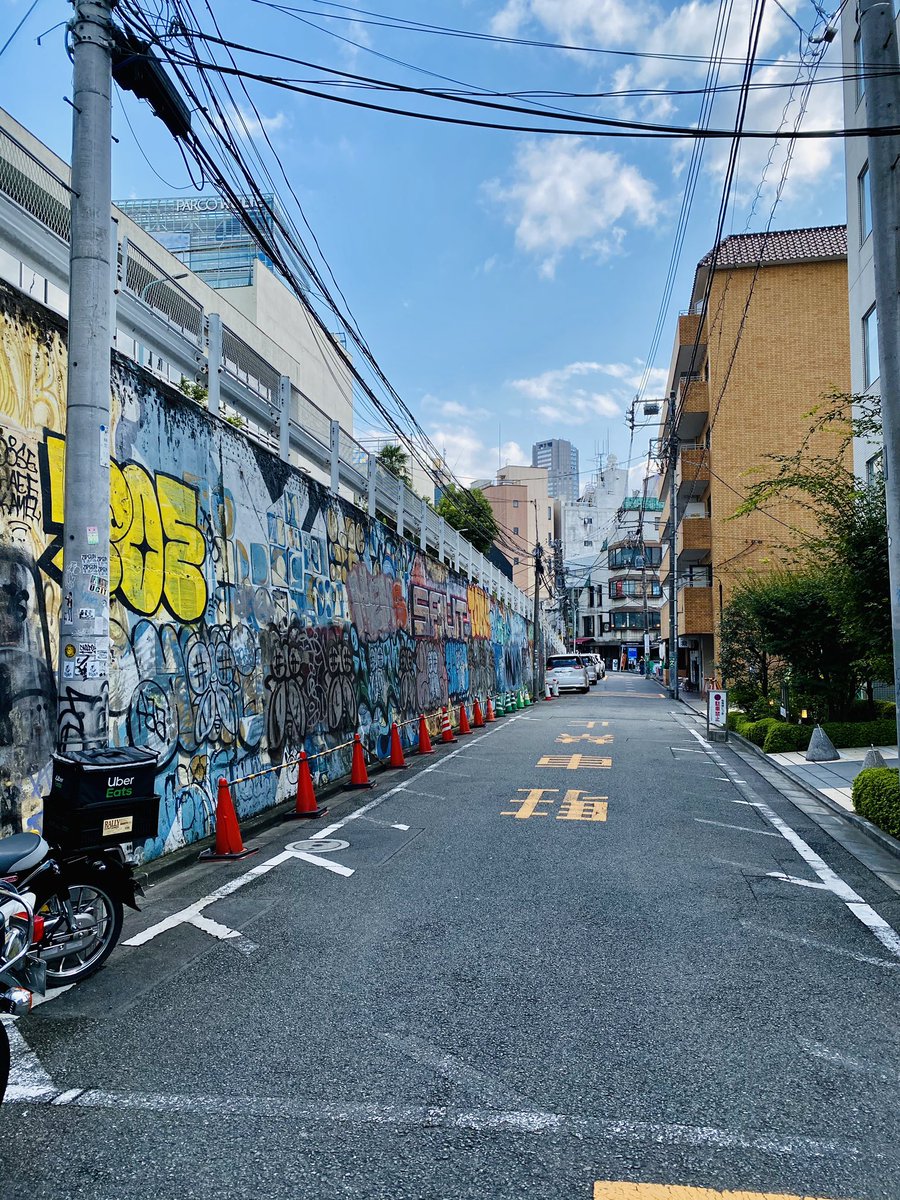 Umi Sora Tee ロケハンなう めちゃ歩いた 疲 さ 帰って図面ー ミュージックビデオ 宇田川町 神宮前 宮下パーク のんべい横丁 Streetarttokyo Streetart Art ストリートアート東京 ストリートアート アート Mural Muralart T Umi Sora Tee ロケハンなう めちゃ歩いた 疲 さ 帰って図面ー ミュージックビデオ 宇田川町 神宮前 宮下パーク のんべい横丁 Streetarttokyo Streetart Art ストリートアート東京 ストリートアート アート Mural Muralart T