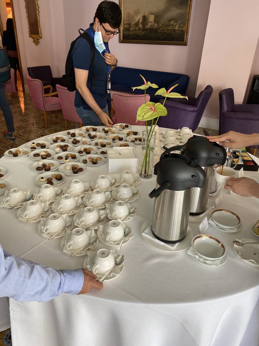 ☕️Coffee Break 

#Avi2020 #AviConf2020 #Ischia