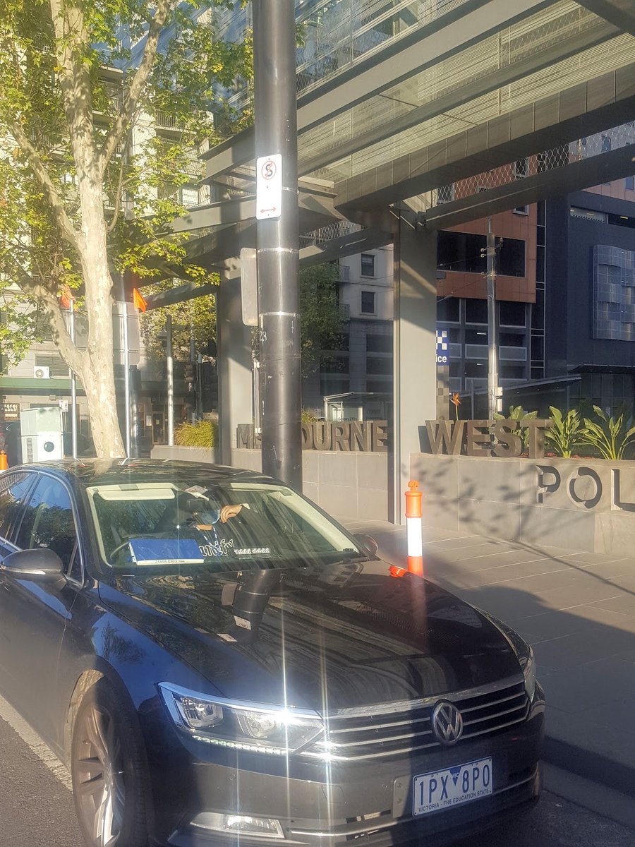 . @VictoriaPolice you had been doing so well, putting down road cones to prevent parking in the bike lane, but they were on the footpath today and instead there were *two* vehicles parked in the lane.First up, unmarked VW driven by an officer that refused to provide his details.