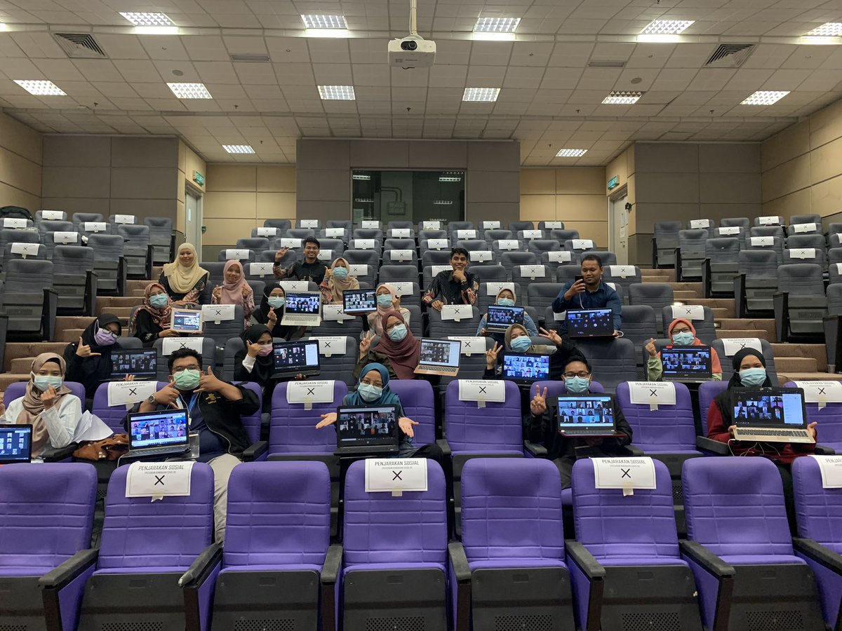iniamirah's tweet photo. It’s a wrap! Thank you and goodluck to all MB especially USB3 ❤️ #mdsmaya #MDSUCS https://t.co/ZwEaaJw5xL