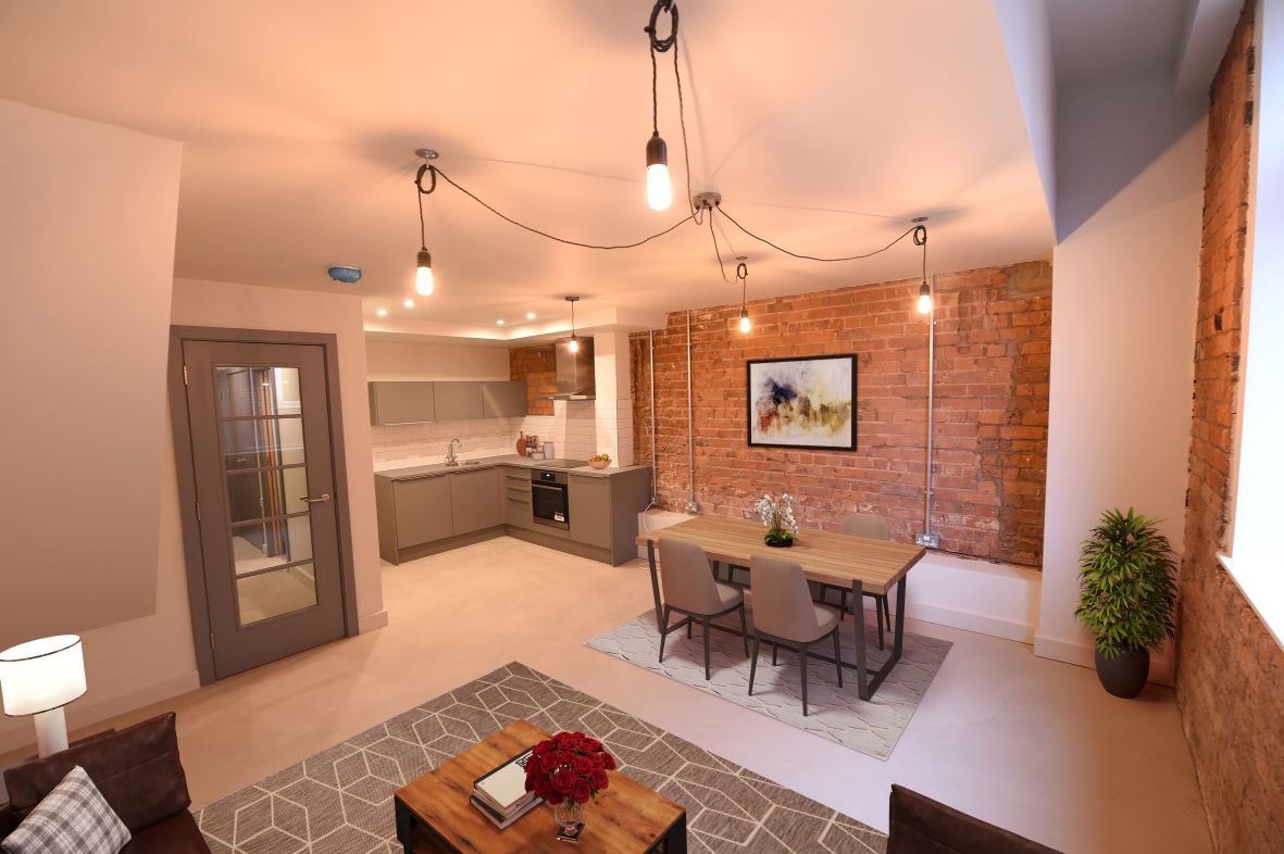 etcurban's tweet photo. We only have a small number of one and two bedroom loft apartments left for sale at The Union Lofts.
Act now to take advantage of the Stamp Duty holiday and Help to Buy scheme. 
Contact us to find out more 
#Preston #Property https://t.co/dU9PjZDVTW