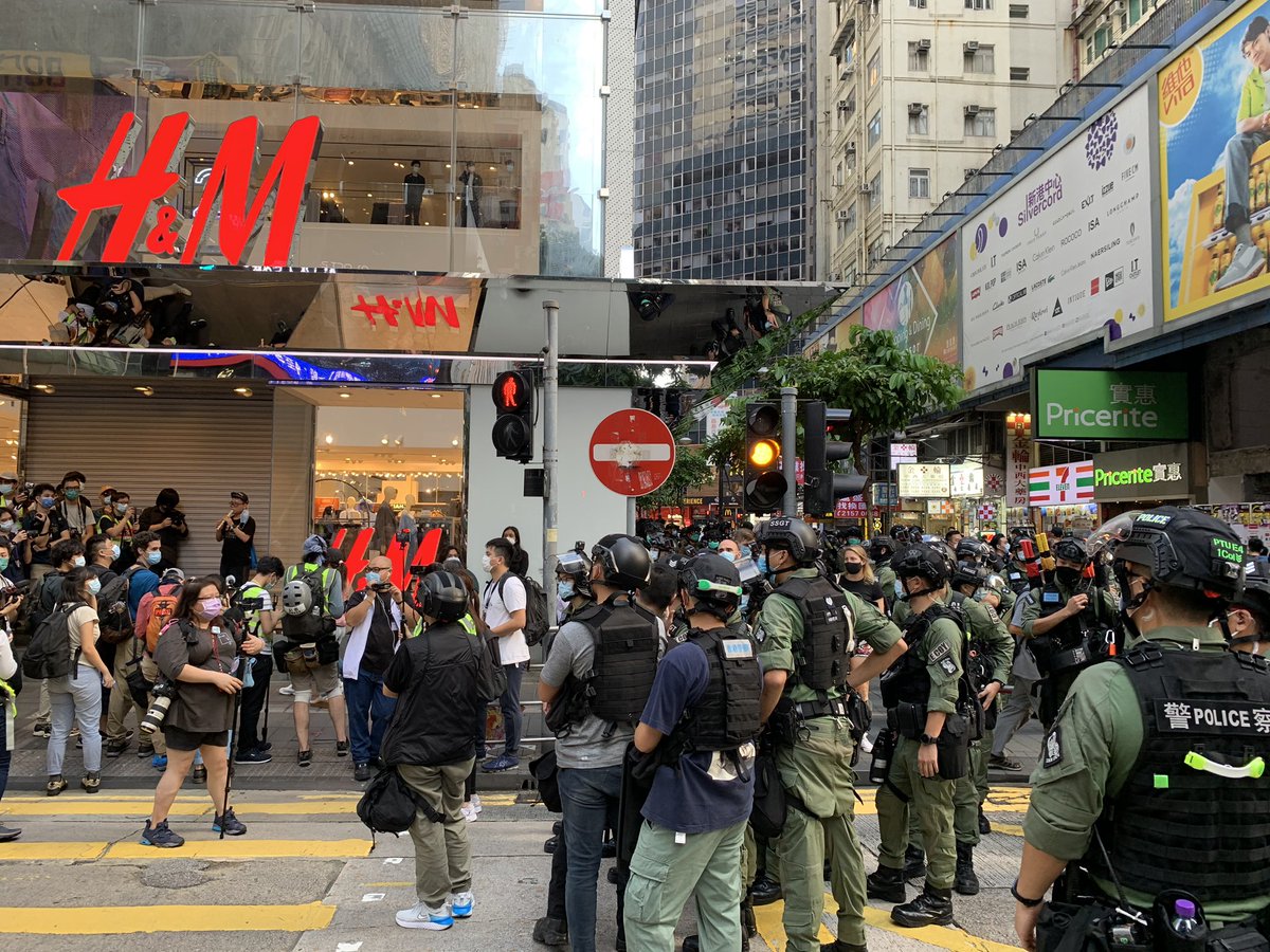 I'm sure police are itching to remove this 12 year old boy playing Hong Kong's unofficial anthem, 'Glory to Hong Kong', on the recorder. He's drawing a crowd who provide a beautiful chorus.We can only hope they understand how bad the optics would be, and that keeps him safe.