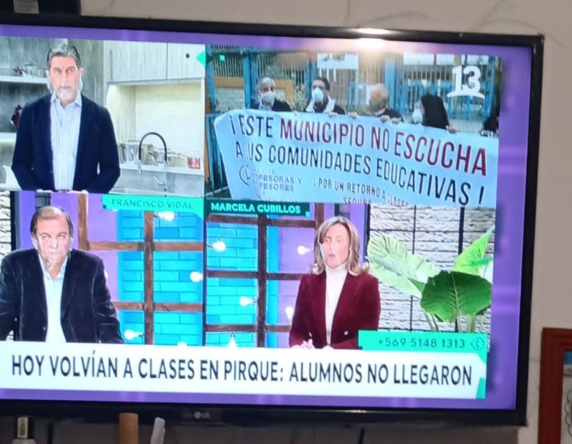 SOMOSCORPADE's tweet photo. #VivaLaComunidadEducativaViva 
#ChaoFigueroa el ministro @mineduc se quedó sin piso https://t.co/admqmz5H22