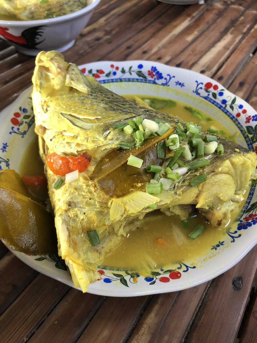 dewahoya's tweet photo. KULINER KATEGORI HIDDEN GEMS DI KOTA GERSIK ❤️ https://t.co/FnsRD9sJC6