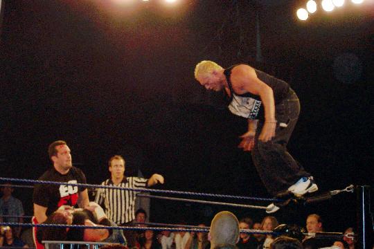 Match itself was a sloppy, typical weapons brawl, but this was LOADS of fun, probably the show highlight for many. ECW nostalgia was at a high coming off One Night Stand/the DVD, and experiencing a Sandman entrance live was awesome. Incredible energy and a red hot crowd.[cont]