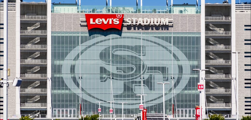 StadiaMagazine's tweet image. Levi’s Stadium to be used as US election voting center dlvr.it/Rhkz4Q