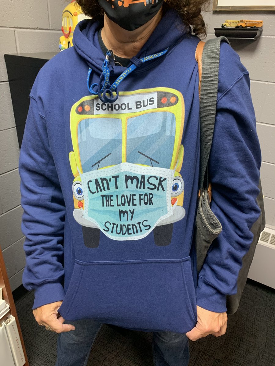 GalwayCSD's tweet photo. Can't hide Cheryl's feelings 💙 🦅 💛
#whitebus #wearingyourheartonyoursweatshirt https://t.co/tT1BdNOBXn