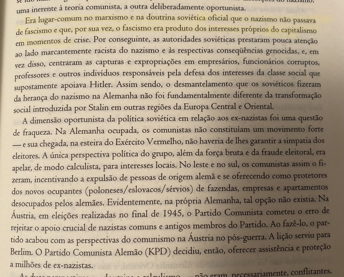 Além das contradições soviéticas, que se declarava anti-imperialista mas praticava o imperialismo para manter sua zona de influência, a visão marxista – exclusivamente econômica – sobre a guerra atrapalhou até mesmo no processo de desnazificação da Alemanha Oriental.